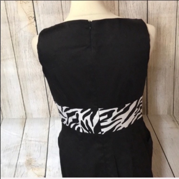 Zebra print accent black dress - Picture 5 of 6